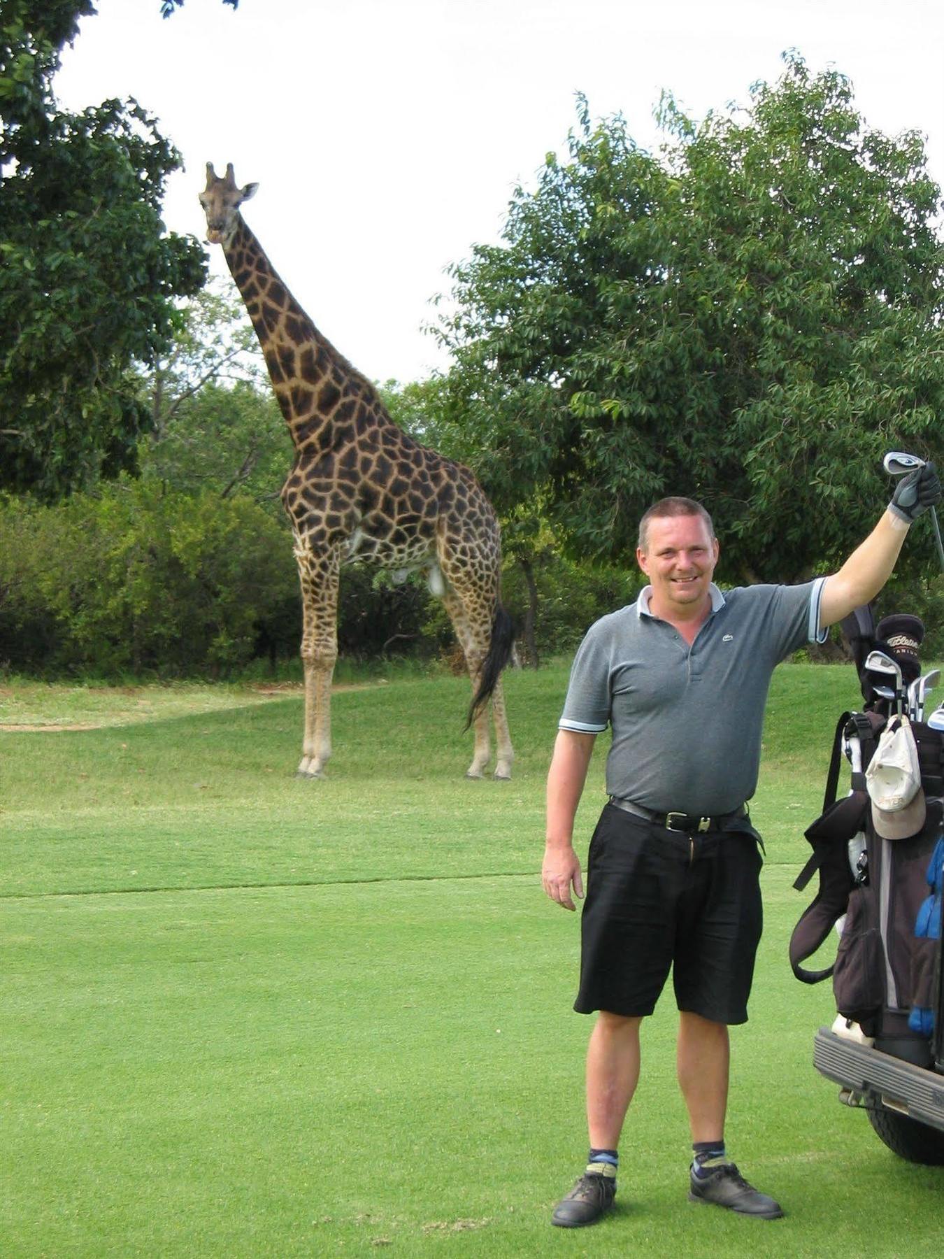 Leriba Golf Lodge พาลาบอร์วา ภายนอก รูปภาพ