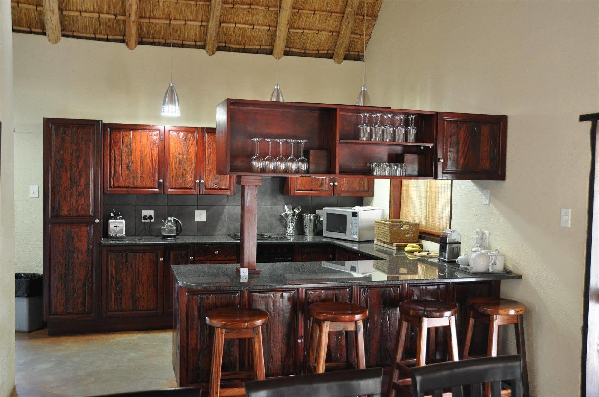 Leriba Golf Lodge พาลาบอร์วา ภายนอก รูปภาพ